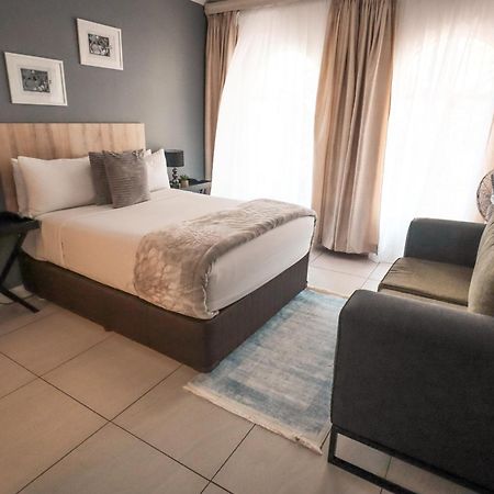 Menlyn Maine: The Exquisite Lunette Pretoria-Noord Zewnętrze zdjęcie