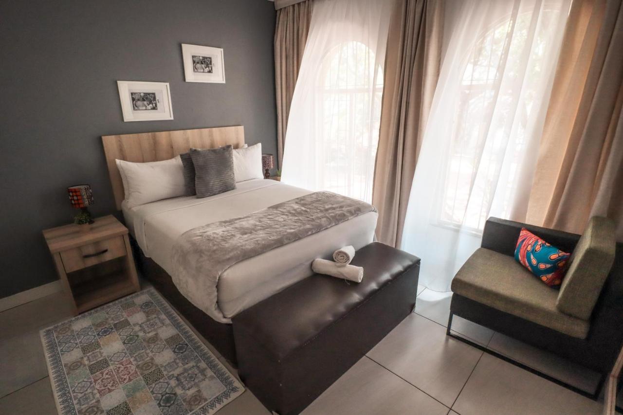 Menlyn Maine: The Exquisite Lunette Pretoria-Noord Zewnętrze zdjęcie
